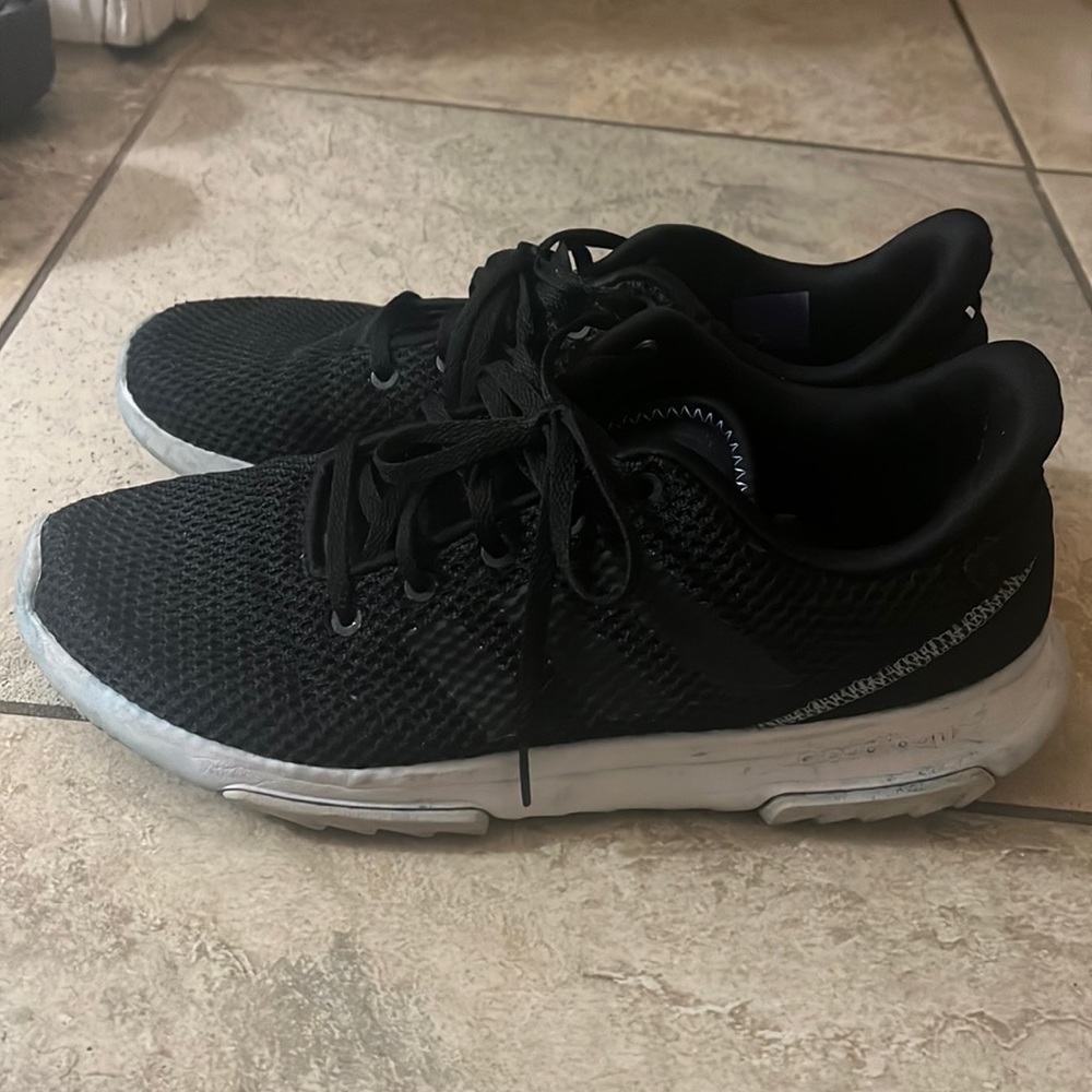 Adidas cloud foam sneakers